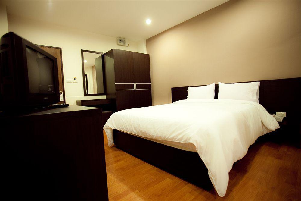 Khaosan Park Resort Bangkok Extérieur photo