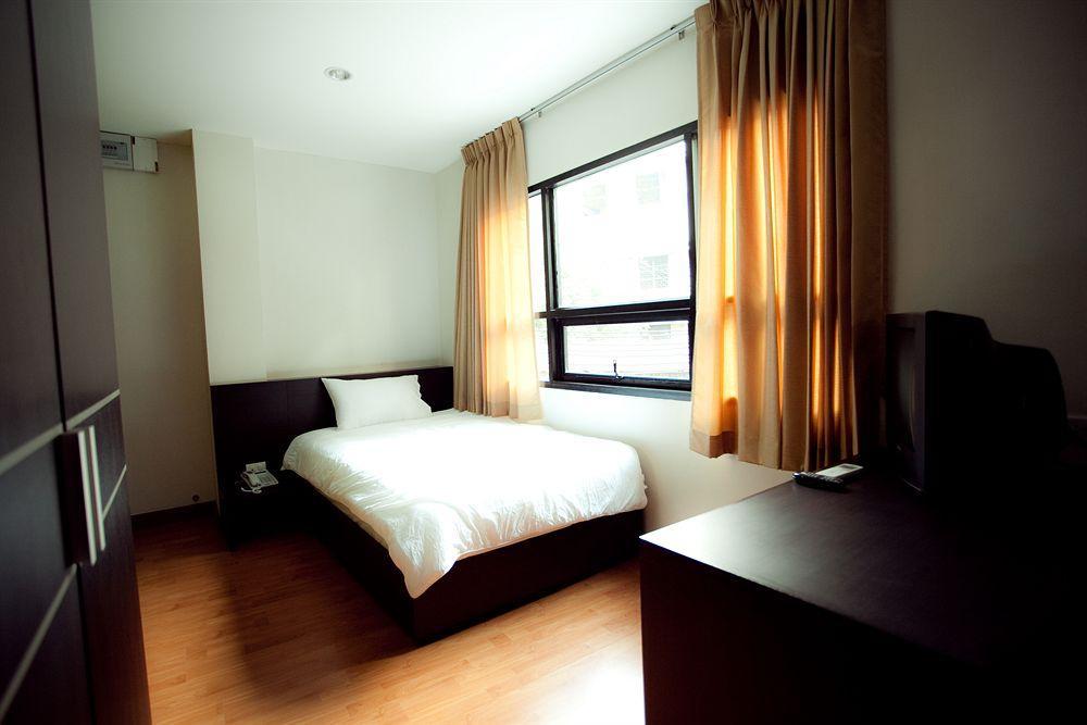 Khaosan Park Resort Bangkok Extérieur photo