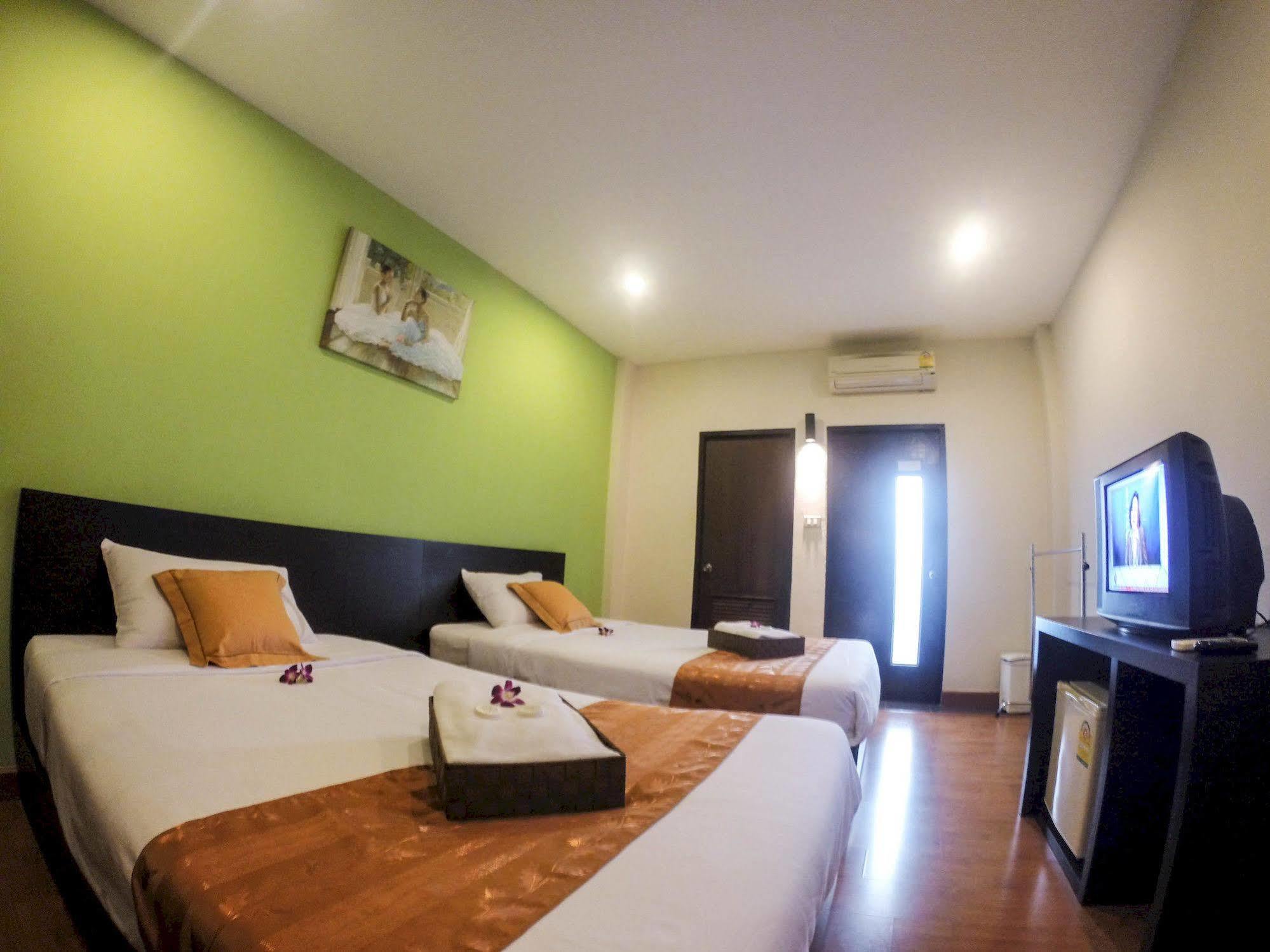 Khaosan Park Resort Bangkok Extérieur photo